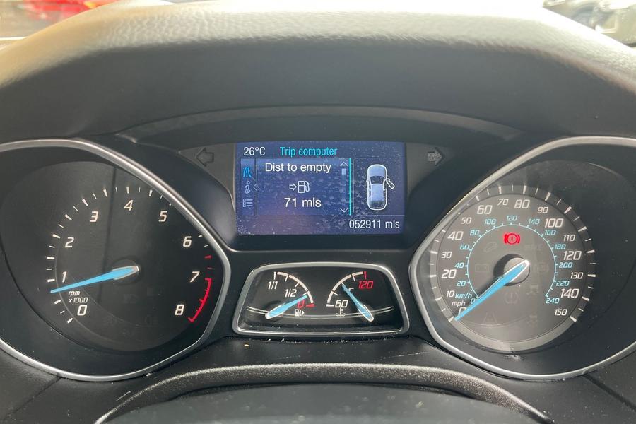 Ford Focus Photo autoimg-1532ff8a9fdcd0e1e6faea6c57e3b36dd1bf46c3.jpg
