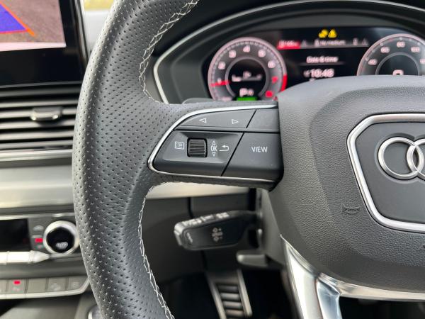 Audi Q5 Photo autoimg-153467d5b5a44b277f049cf4a84605f5c1bb9130.jpg