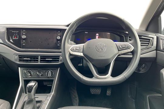 Volkswagen Polo Photo autoimg-1536d0d2a3a5730e66dc42a0daaa5c200dcbd63e.jpg