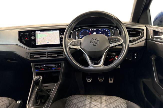 VOLKSWAGEN Polo Photo 11