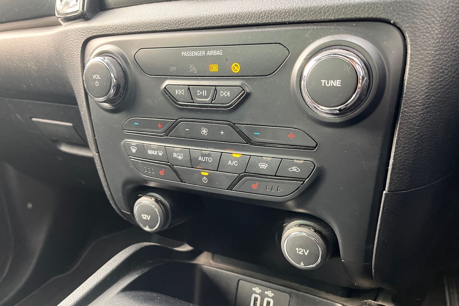 Ford RANGER Photo 20