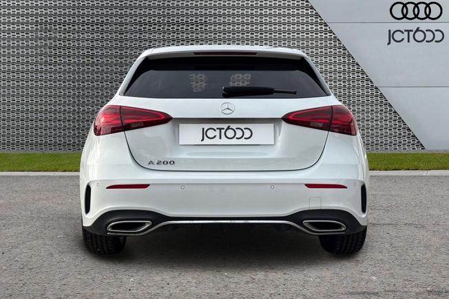 MERCEDES-BENZ A Class Photo 7