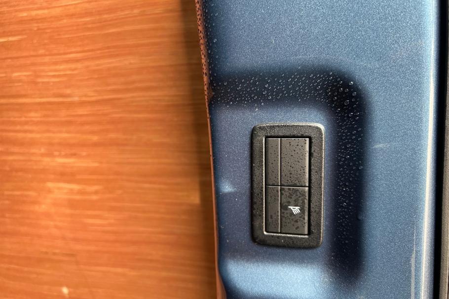 Used Ford TRANSIT CUSTOM WO25UFA 37