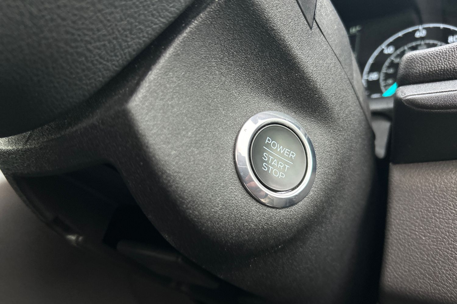 Ford Transit Photo 31