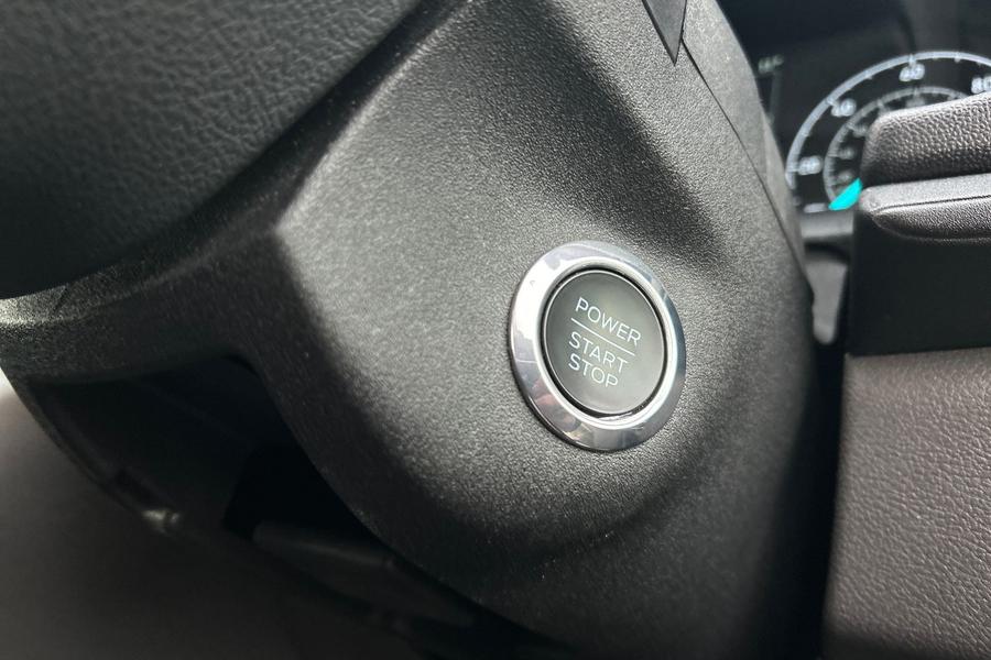 Ford Transit Photo autoimg-153fe08e8786cfa3aade7f318dc9adf3c2ad34a2.jpg