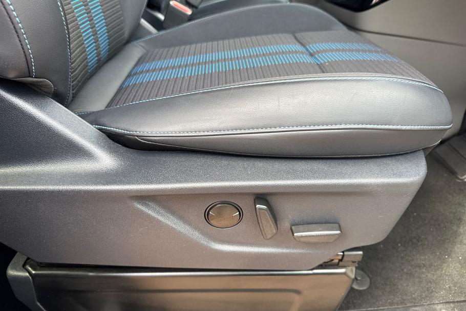 Used Ford TRANSIT CUSTOM BN26TOV 31