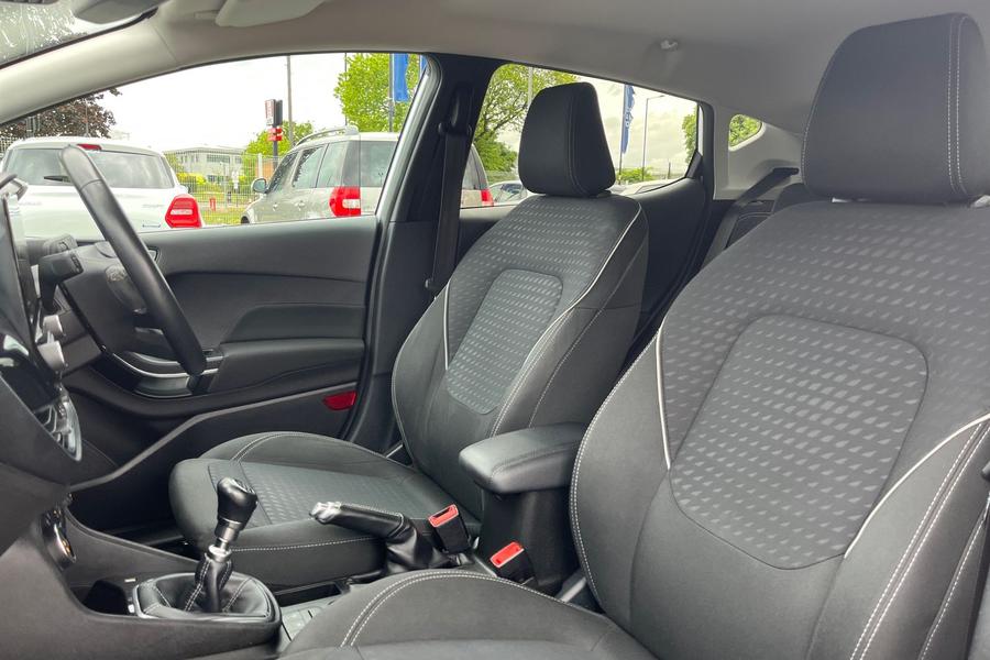 Ford Fiesta Photo autoimg-1545395e459a79fc05be126ec78754e3bc7f83f2.jpg