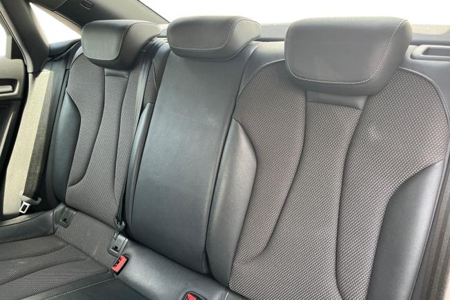 AUDI A3 Photo 9