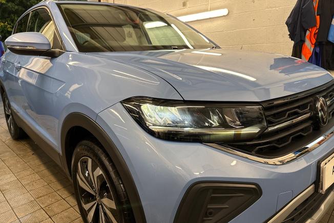 VOLKSWAGEN T-Cross Photo 19