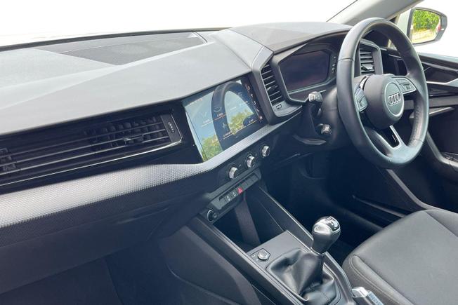 AUDI A1 Photo 2
