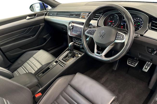 VOLKSWAGEN Passat Photo 6