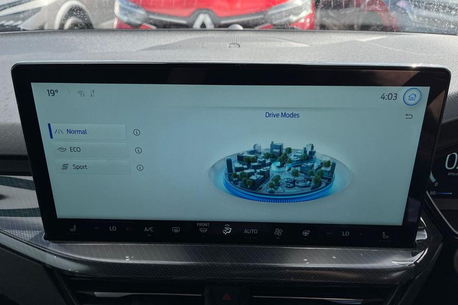 Ford FOCUS Photo autoimg-1551adb8323f6a3cee9d02359c0b3fc4e3c7b856.jpg