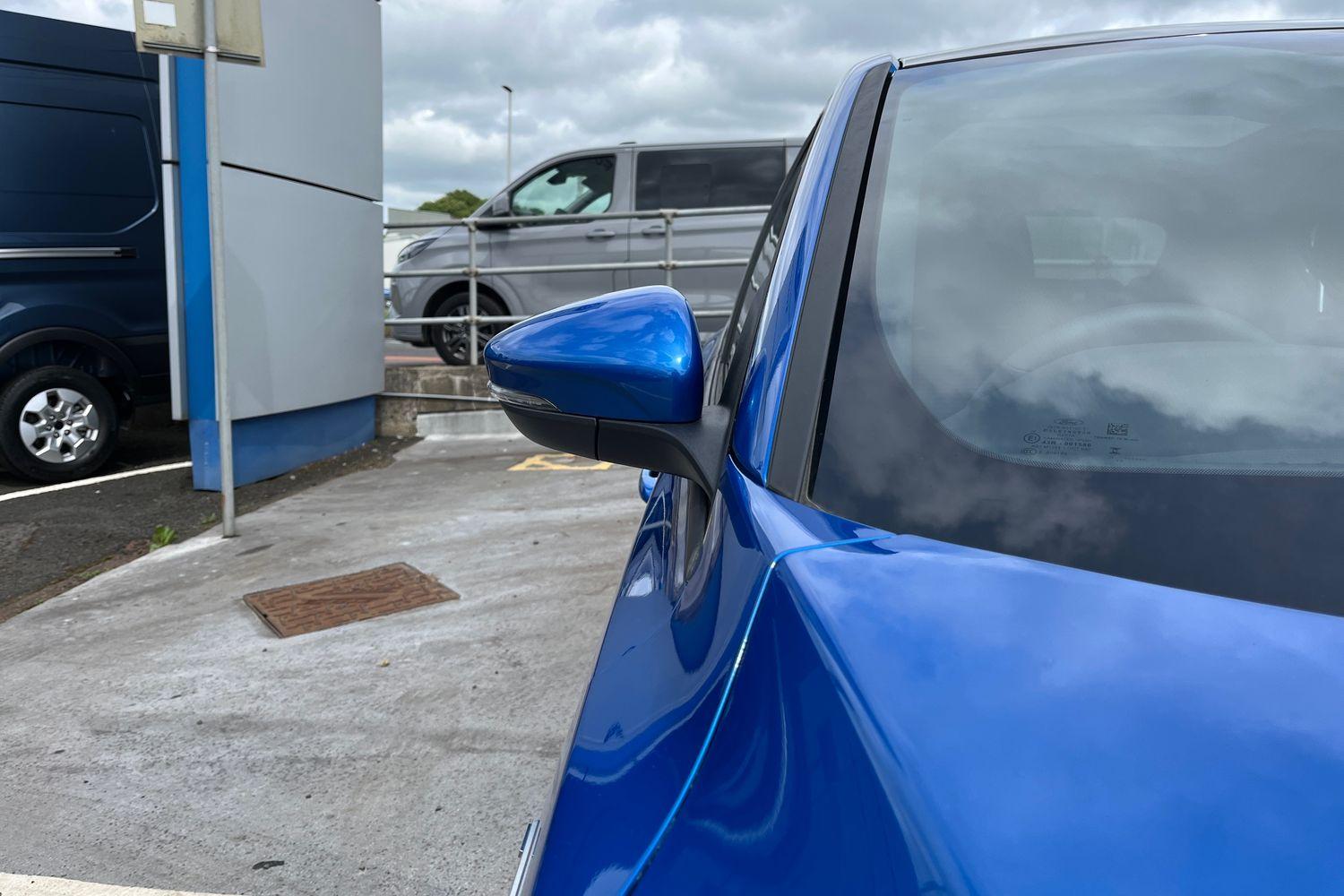 Ford FOCUS Photo 24