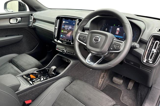 VOLVO Xc40 Photo 6