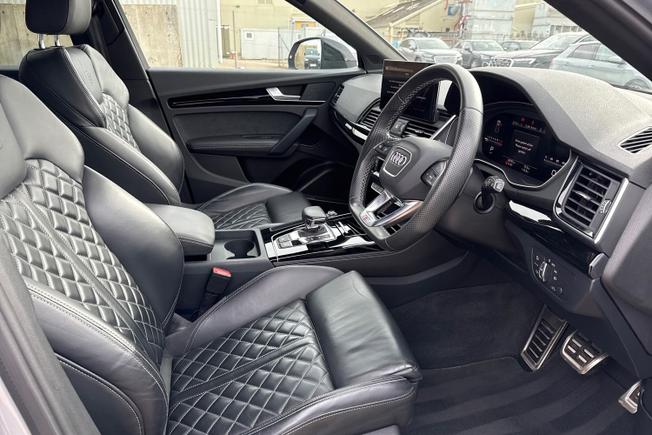 AUDI Q5 Photo 32
