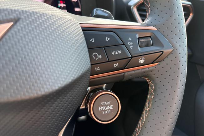 CUPRA Leon Photo 18