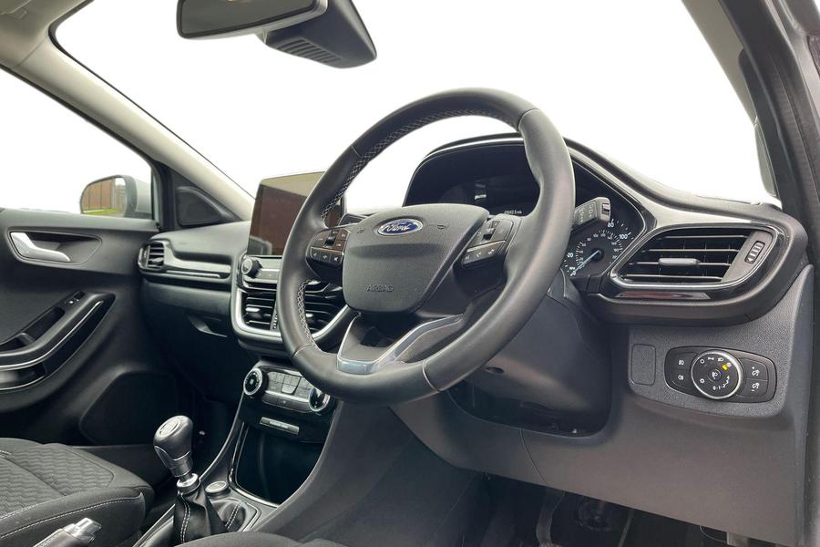 Ford PUMA Photo autoimg-1558355db625522aa48503609beb619d7e79c438.jpg