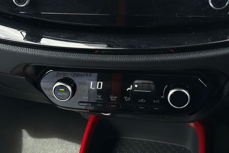 Toyota AYGO X Photo autoimg-155919a794934c4996fa8028954a0ddb5202fce5.jpg