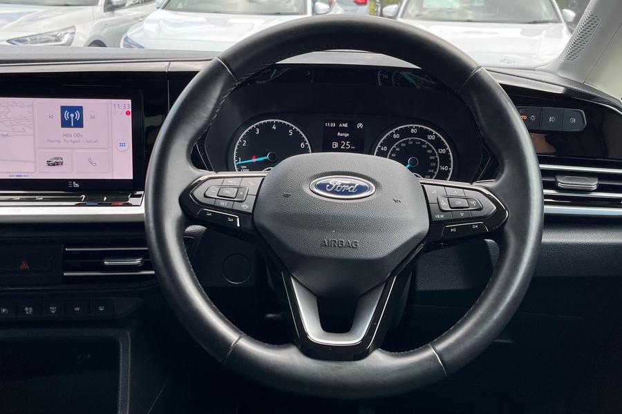 Ford TOURNEO CONNECT Photo autoimg-15599fec73c3f4a2d4683c9f1138d227feff2245.jpg