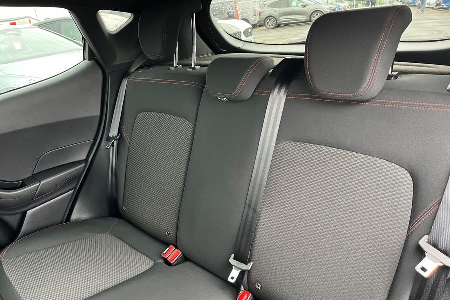 Ford Fiesta Photo autoimg-155dac4b961637d584d09dc3cad4183b9f385584.jpg