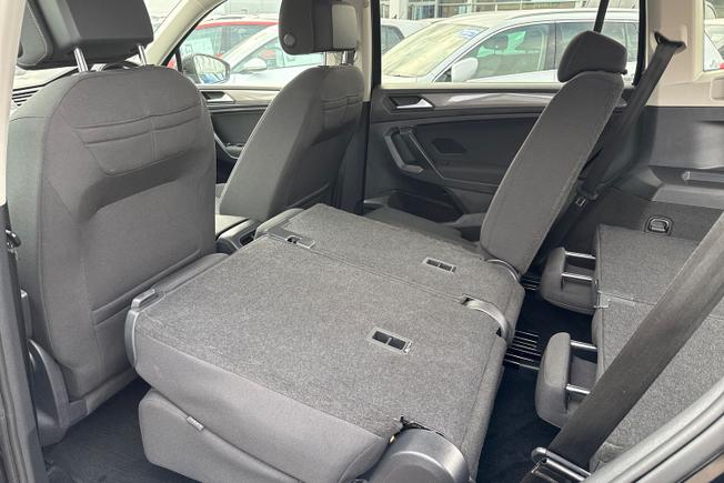 VOLKSWAGEN Tiguan Allspace Photo 46