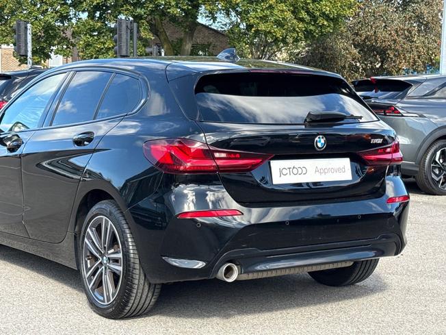 BMW 1 Series Photo 40