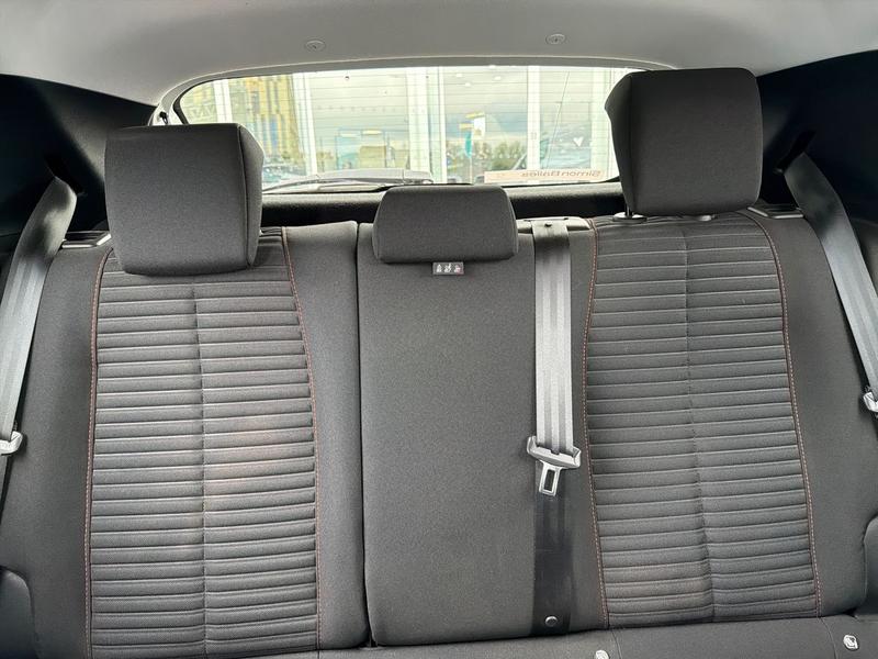 Used Peugeot 208 NV72GXS 30