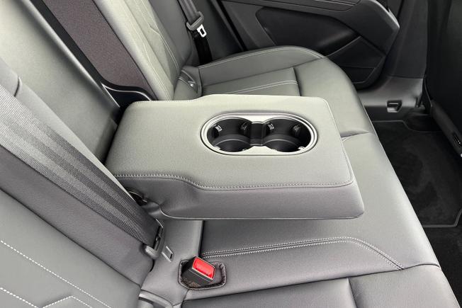 AUDI Q4 E-Tron Photo 50
