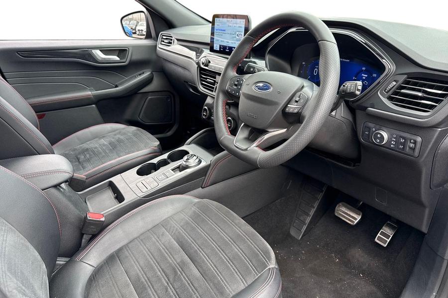 Ford Kuga Photo autoimg-1567e0efd3e646b96911d20a4df0a7f5c8df40f2.jpg