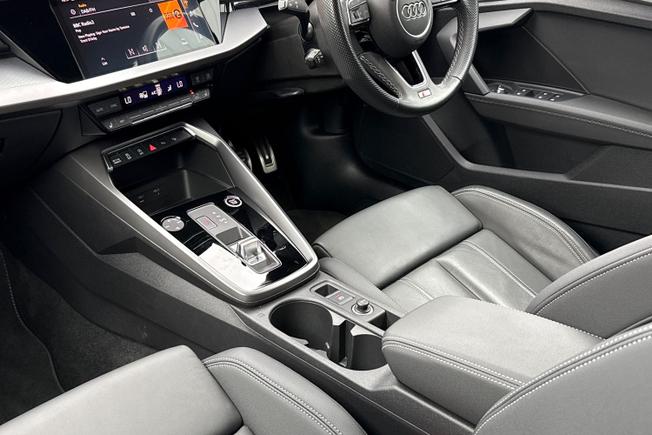 AUDI A3 Photo 26