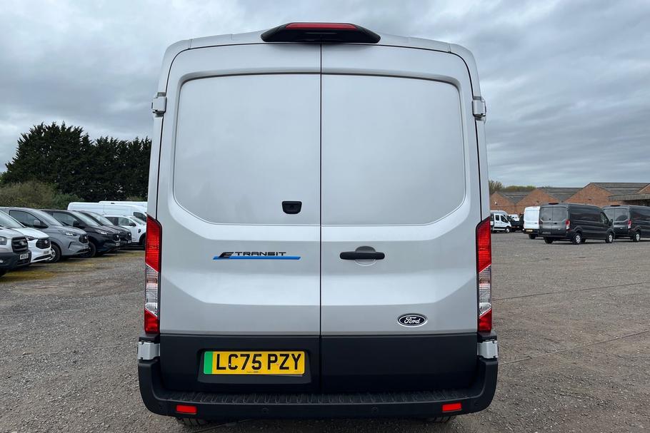 Used Ford E-TRANSIT LC75PZY 13