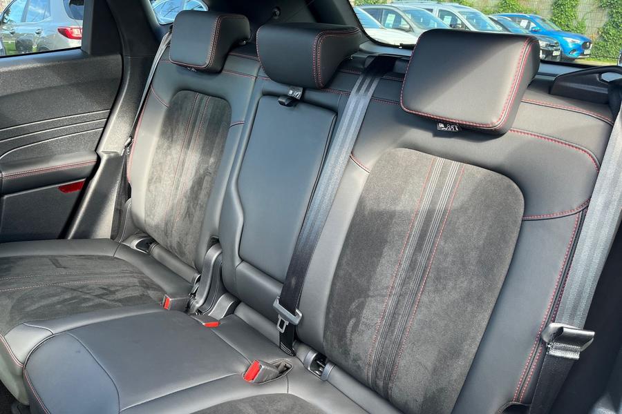 Ford Kuga Photo autoimg-1574e7dc86f41168701d4b41715f1865d6d70267.jpg