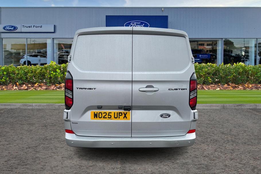 Used Ford TRANSIT CUSTOM WO25UPX 12