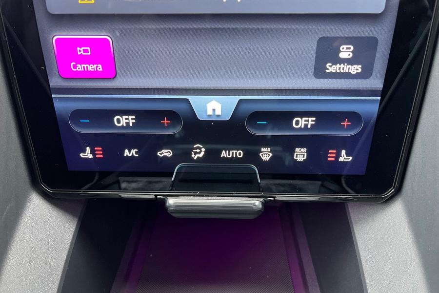 Ford Explorer Photo autoimg-1580c1c921c0503feaabc407647a42cdbdb6aa6f.jpg