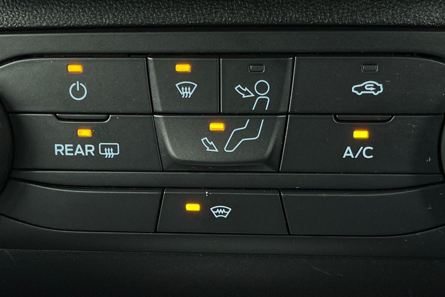 Ford FIESTA Photo 31