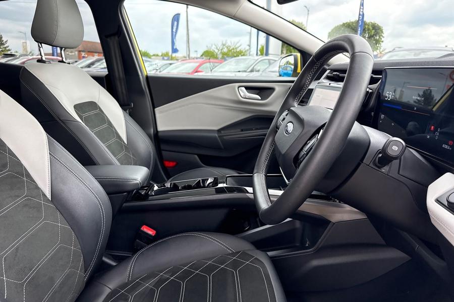 Ford PUMA Photo autoimg-1586b1e35e62e6c367b011bce8fbf8a22d300596.jpg