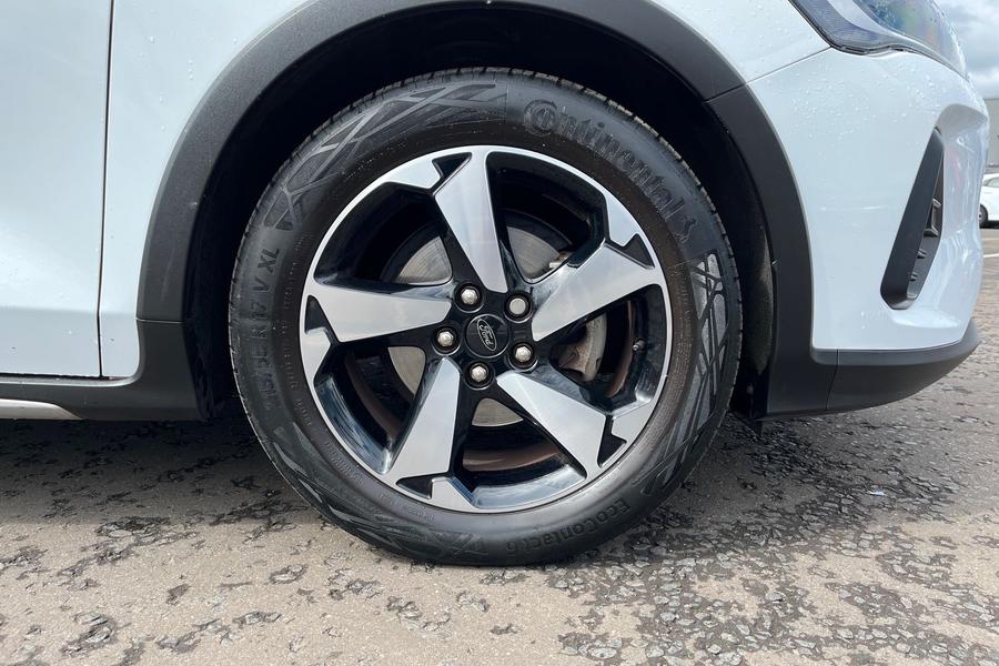 Ford Focus Photo autoimg-1587940590827a756936559935c4660b0598a601.jpg