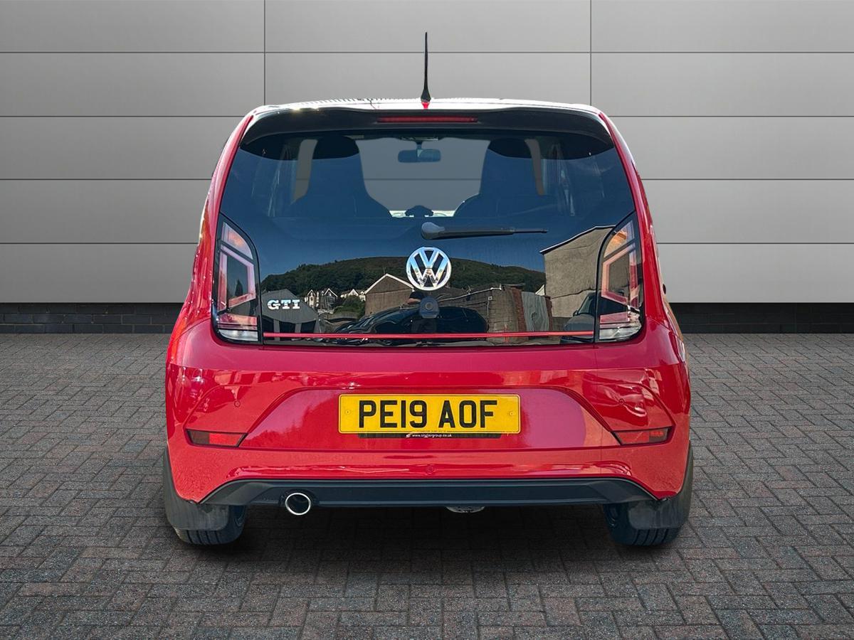 Volkswagen up! Photo autoimg-1587be6b6e2eab85391d8d66e1d0617605470f33.jpg