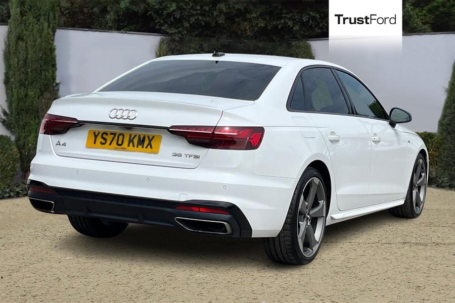 Audi A4 Photo autoimg-158a3d123a8dae1c4025257fe588877c945334eb.jpg