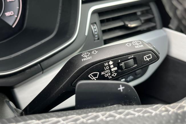 AUDI A4 Avant Photo 39