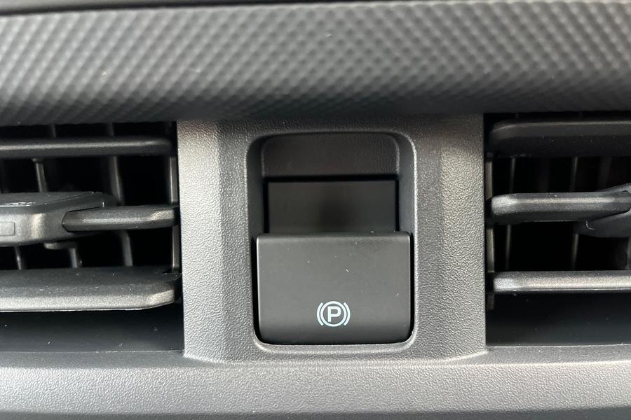 Ford E-TRANSIT CUSTOM Photo autoimg-158e34dd7338fd3fcf0b720c90e04223e7816aa2.jpg