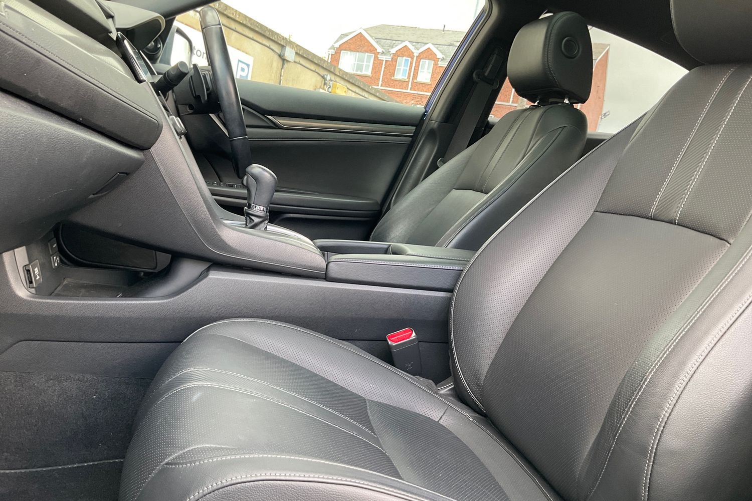 Honda CIVIC Photo 18