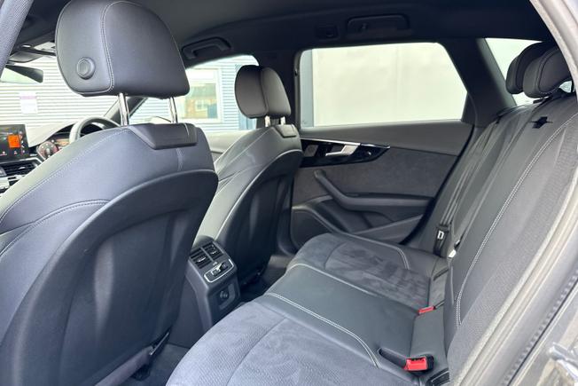 Audi A4 Avant Photo 45
