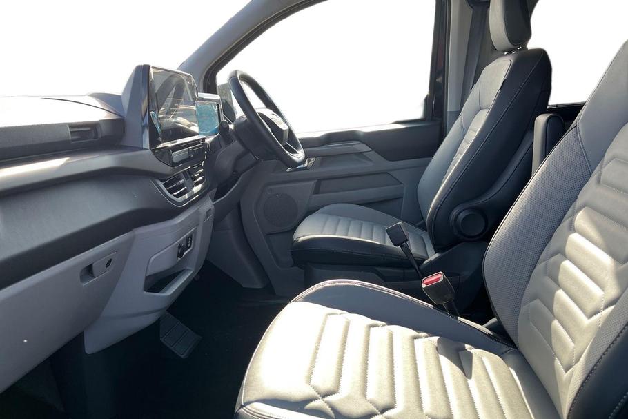 Used FORD TOURNEO CUSTOM JMZ5490 9