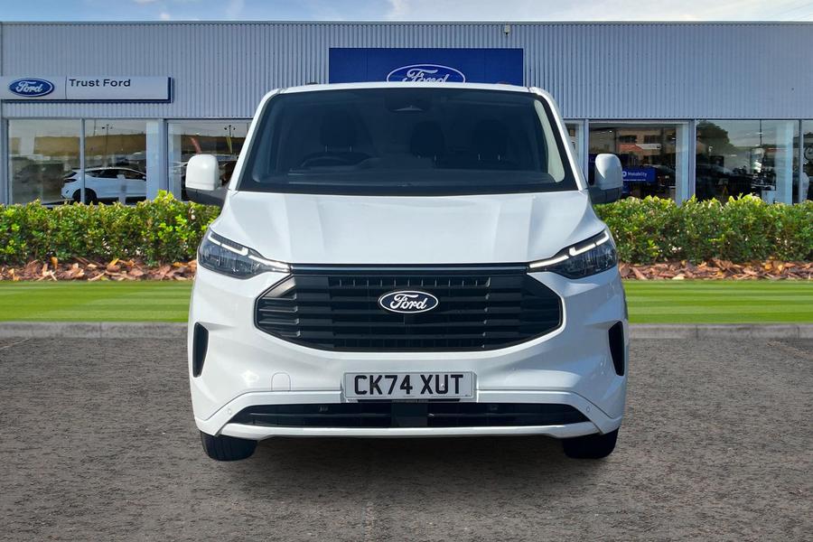 Ford TRANSIT CUSTOM Photo autoimg-15960b9d8bae91f7ea5ca5cba889ffe0e7cbd15a.jpg