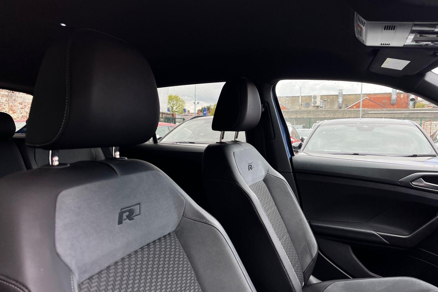 Volkswagen T-CROSS Photo 16
