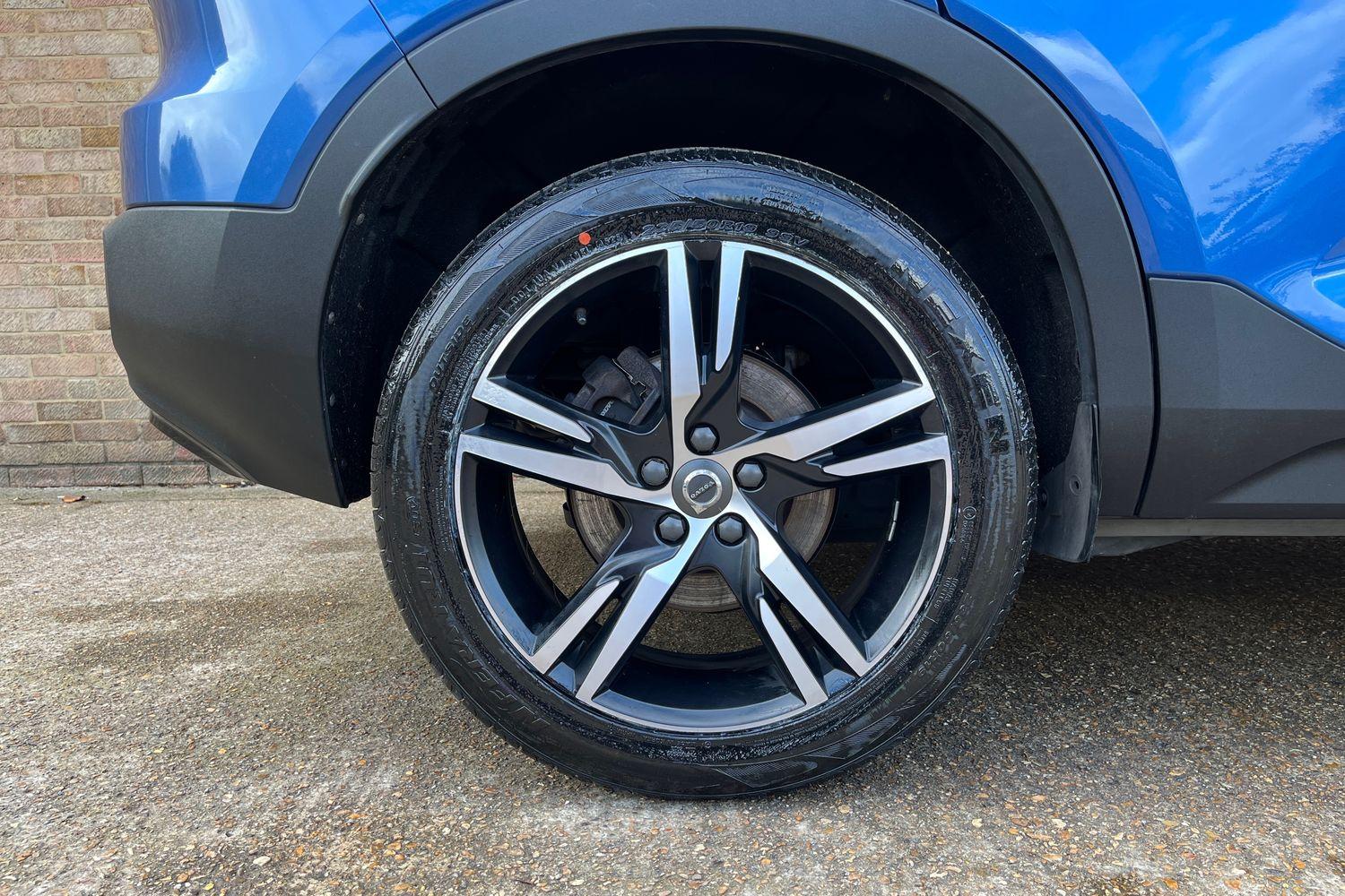 Volvo XC40 Photo 7