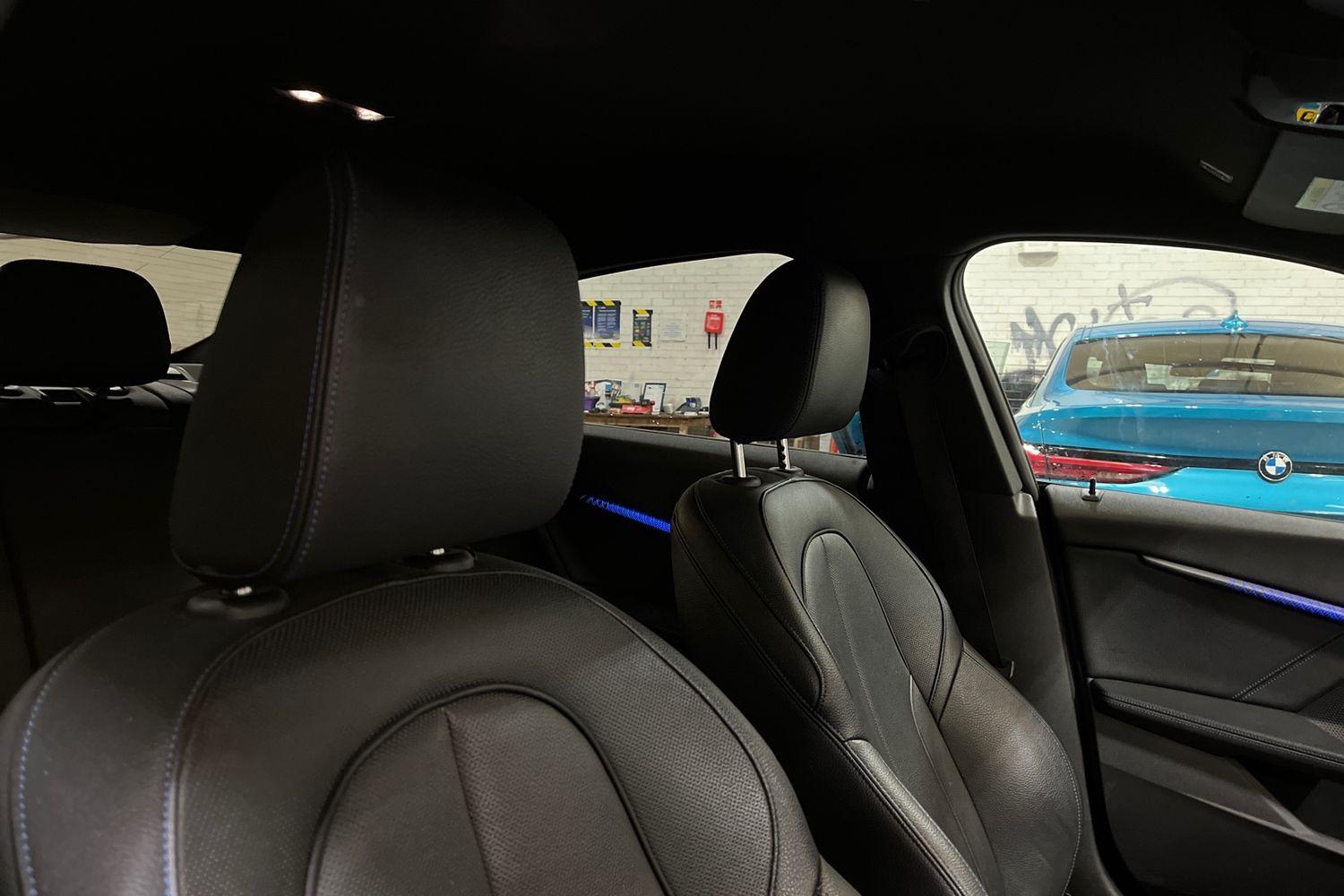 BMW 2 SERIES Photo 16