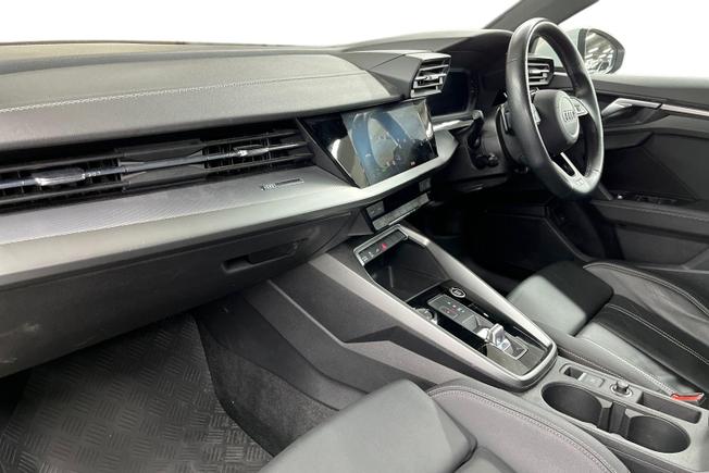 AUDI A3 Photo 2