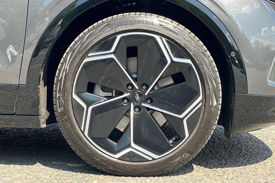 Ford CAPRI Photo autoimg-15a2c65892d3202b72aa957c2bbd6fec7833eacb.jpg